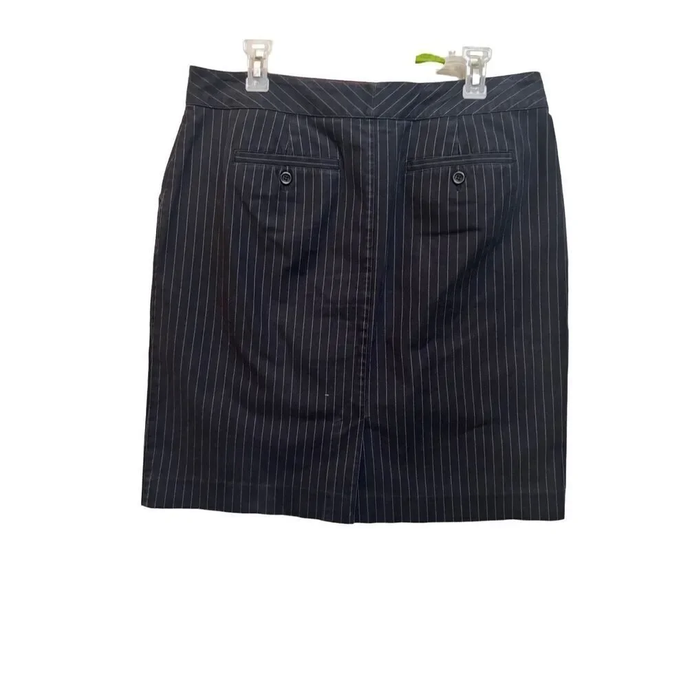 Talbots pin stripped skirt  stretch size 14